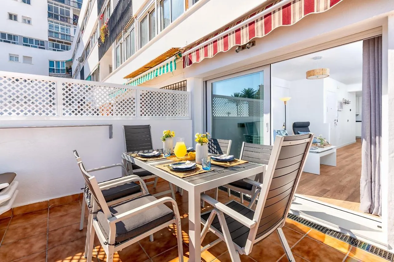 Lola Playa Puerto Marina Apartment Benalmadena